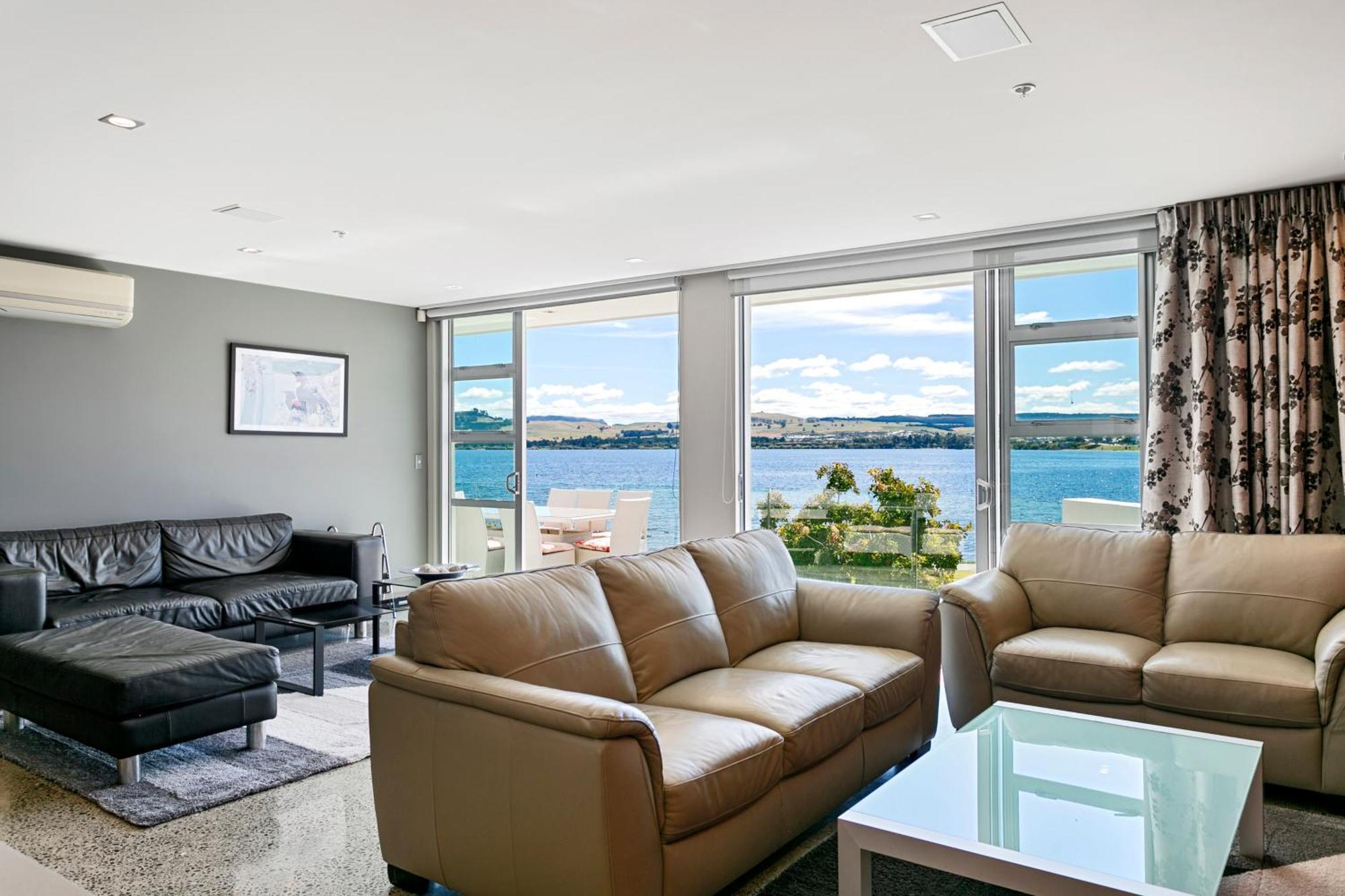 Waimahana Apartments Taupo Luaran gambar