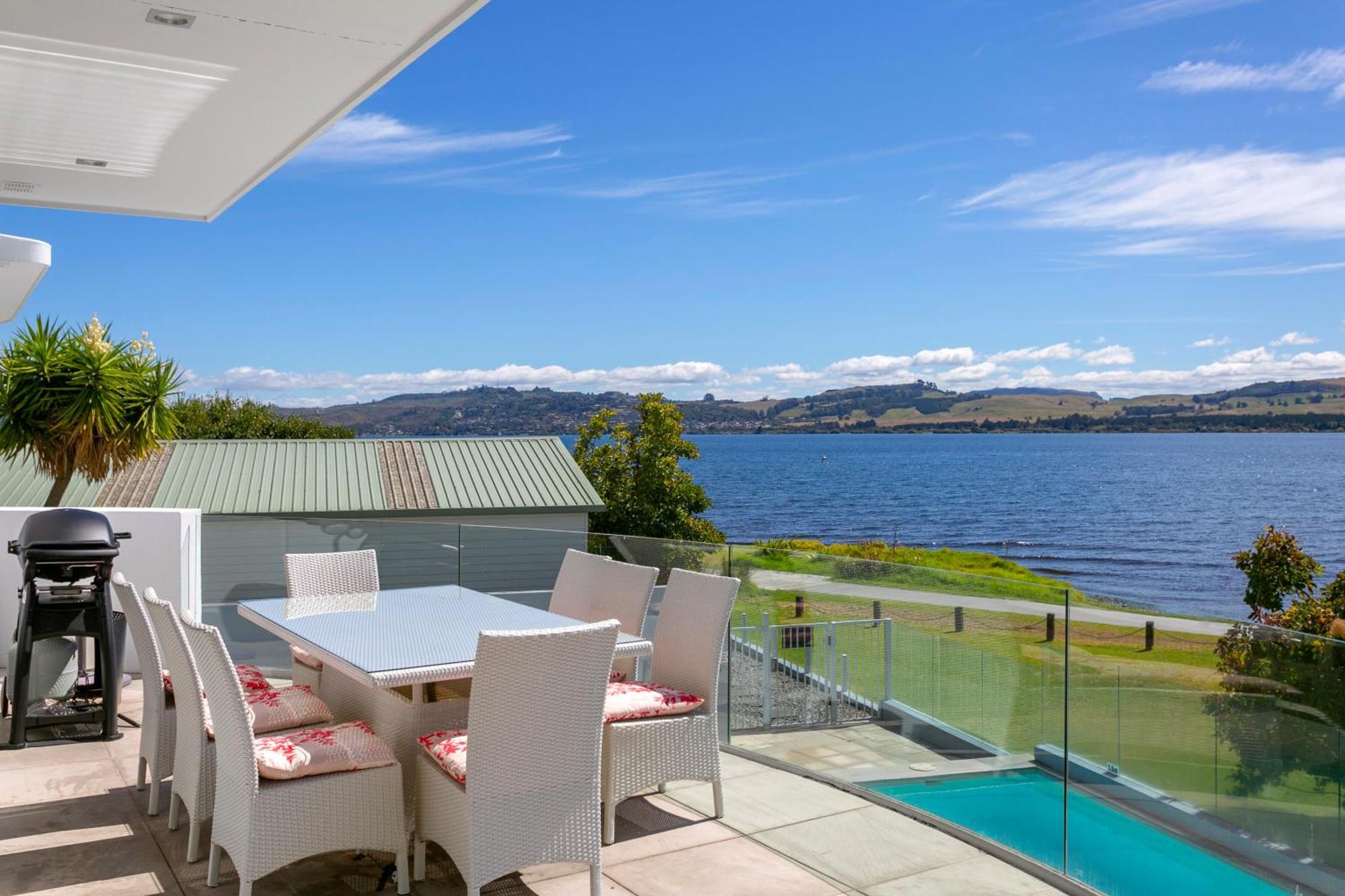 Waimahana Apartments Taupo Luaran gambar