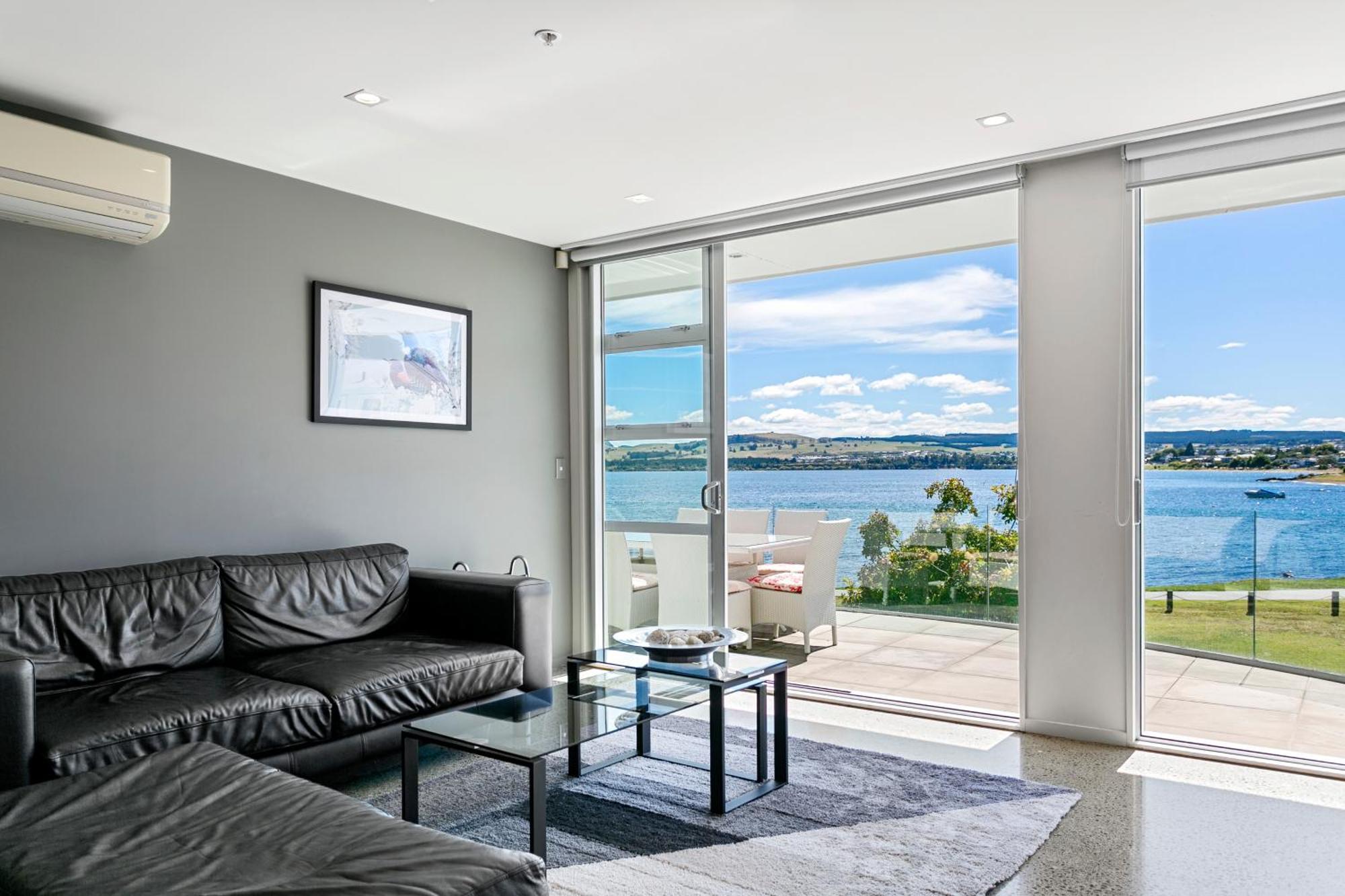 Waimahana Apartments Taupo Luaran gambar